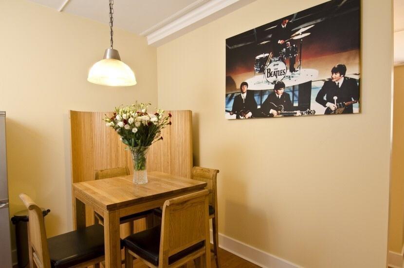 Beatles Apartment Liverpool Zimmer foto